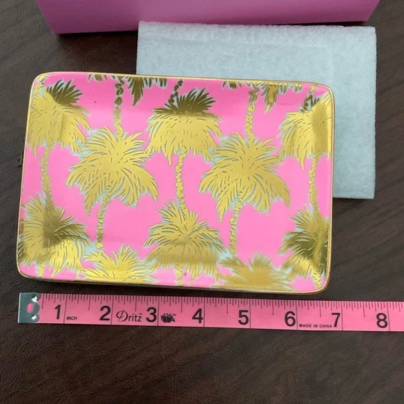 Lilly Pulitzer Palm Print Tray Set in Pink and Gold - Picture 7 of 7